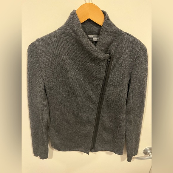 Vince women’s merino wool jacket - size XS - Picture 3 of 14